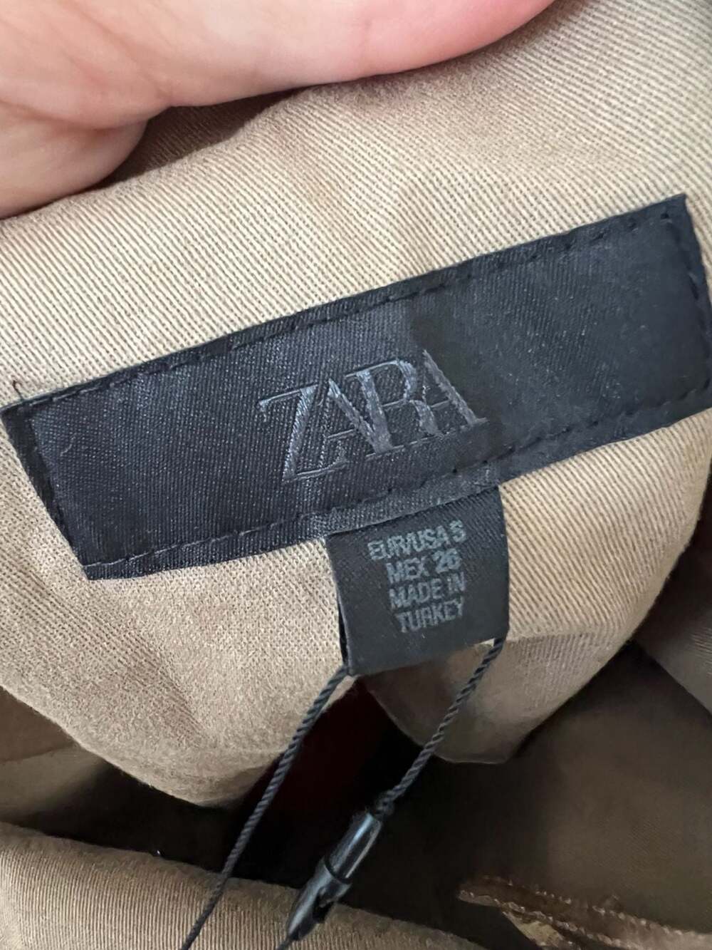 Zara - Picture 4 of 4